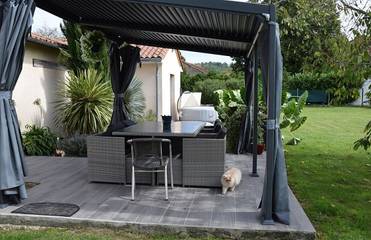 Chambre d’hôte pour 2 personnes, avec jardin et jacuzzi en Dordogne