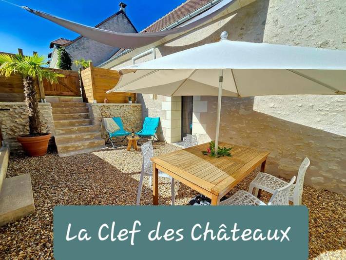 Location de vacances pour 5 personnes, avec terrasse et piscine à Azay-sur-Indre