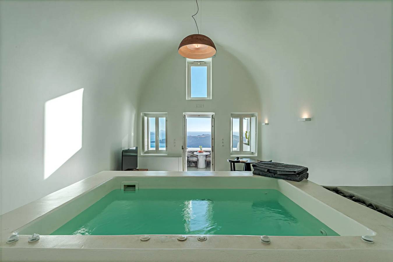 Luxurious Santorini Masionette Villa | 1 Bedroom | Astounding Caldera Sea Views & Private Outdoor Hot Tub | Fira in Firostefani, Thera