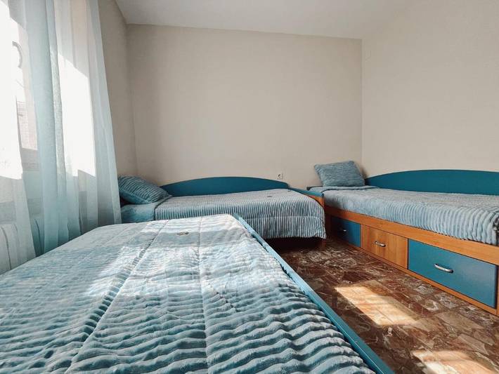 Casa rural para 18 personas, con terraza además de jardín y piscina en Campo de Montiel - 4