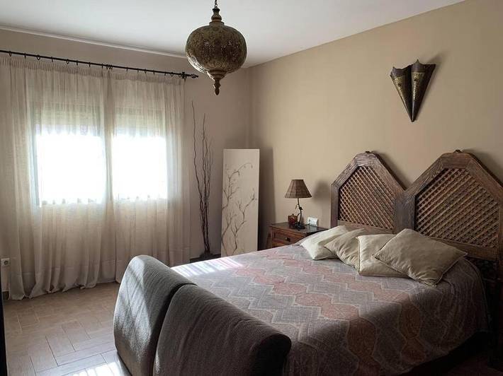 Casa rural para 7 personas, con piscina además de jardín y jacuzzi en Churriana - 2