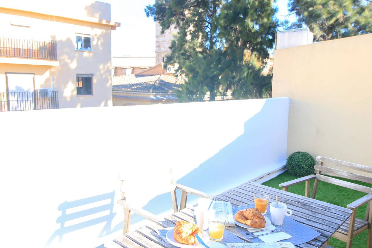 Apartamento entero, 1 Bedroom penthouse with terrace. Tra7 in Valencia City Centre, Valencia