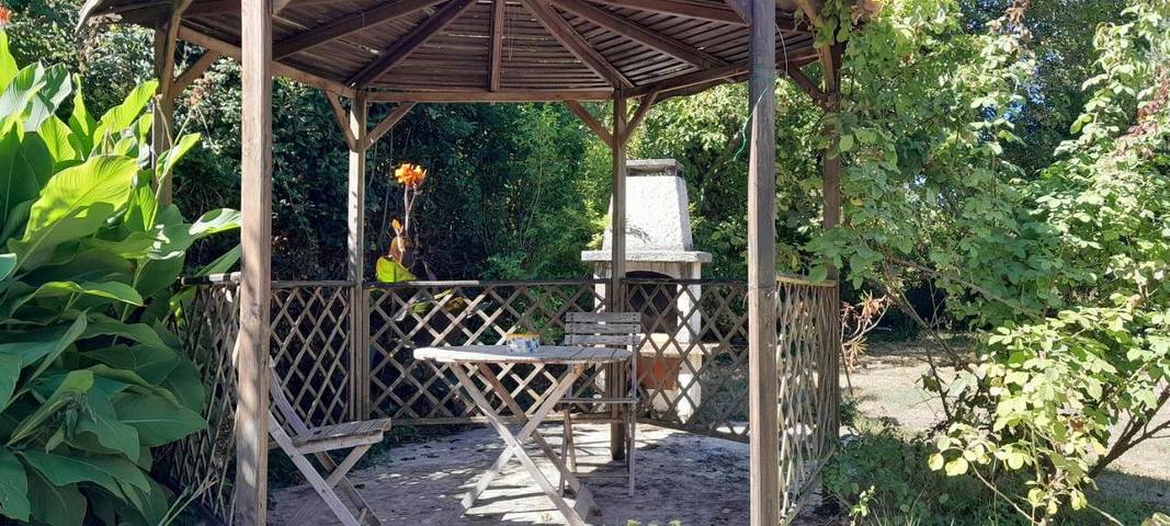 Location de vacances pour 6 personnes, avec piscine et terrasse à Vertheuil - 3