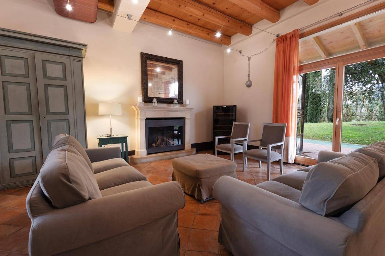 Cascina Girolda in Peschiera del Garda, Gardasee-Berge