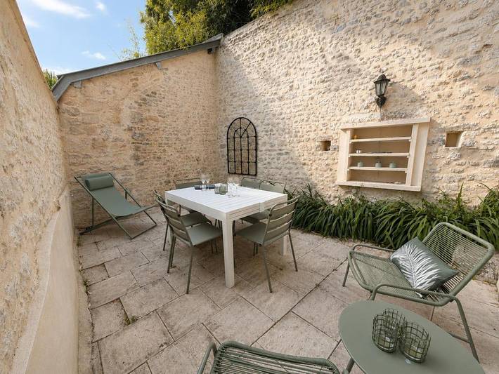 Location de vacances pour 6 personnes, avec vue et terrasse dans Office De Tourisme De Bayeux - 3