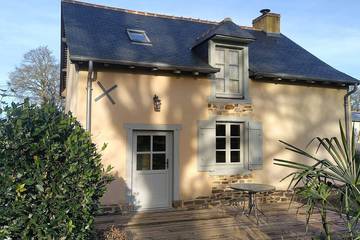 Gîte pour 5 personnes, avec jardin à Betton