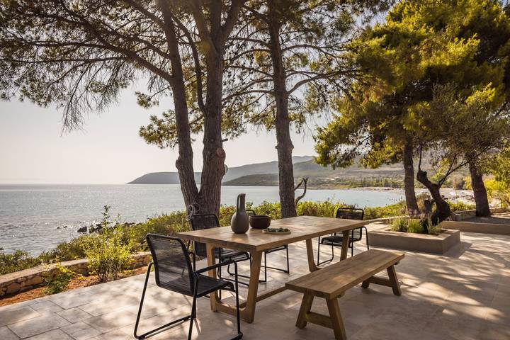 Villa für 4 Personen, mit Meerblick und Terrasse sowie Garten - 1