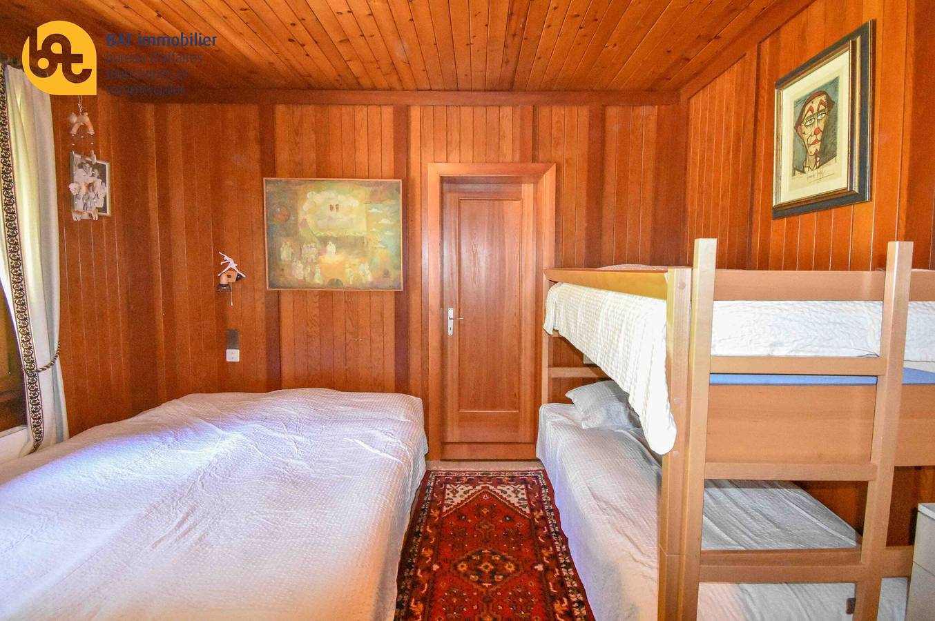 Apartamento entero, Moulinet n° 216, charming chalet with veranda and fireplace in Chalais (Suiza), Alpes del Valais