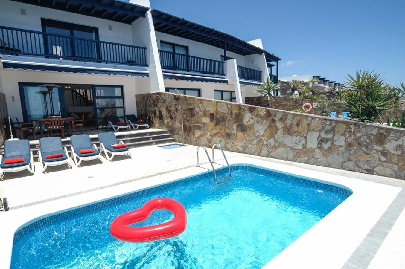 Villa für 6 Personen mit Balkon in Puerto Calero, Yaiza