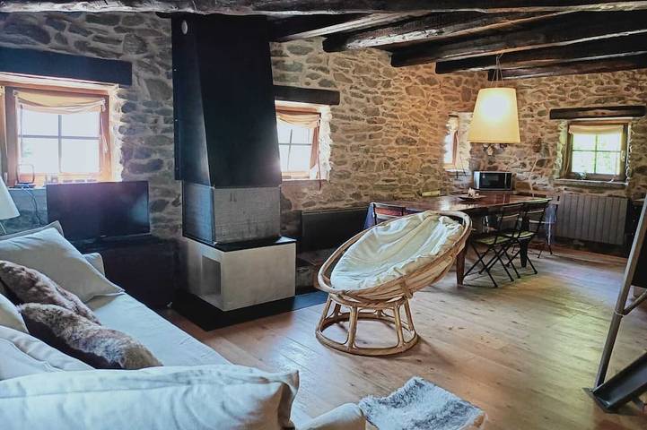 Gîte pour 6 personnes, avec jacuzzi et jardin à Orelle - 2