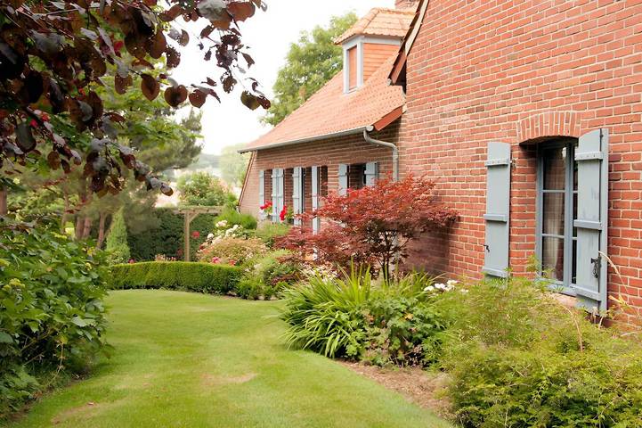 Chambre d’hôte pour 4 personnes, avec jardin à Delettes