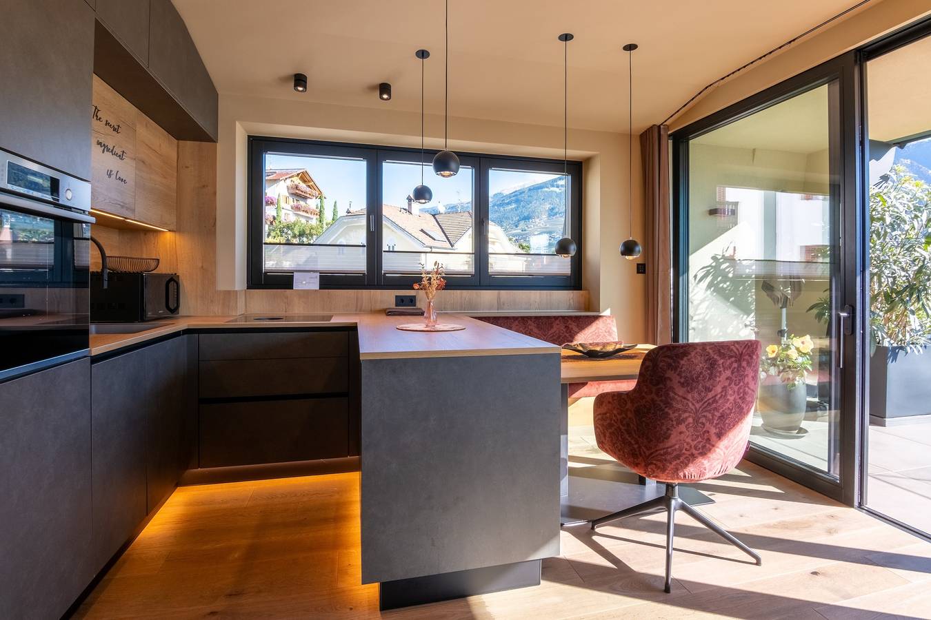 Appartamento intero, Appartamento 'Levita Living Freiheit' con vista sulle montagne e terrazza privata in Comune di Tirolo, Gruppo Tessa