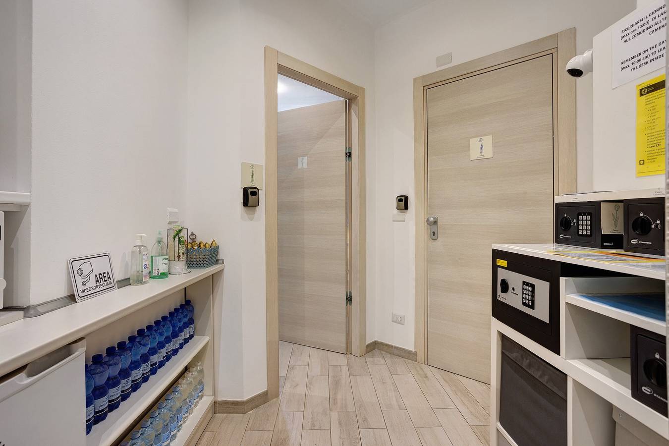 Chambre 'Tripla' avec Wi-Fi et climatisation in Milan, Province de Milan