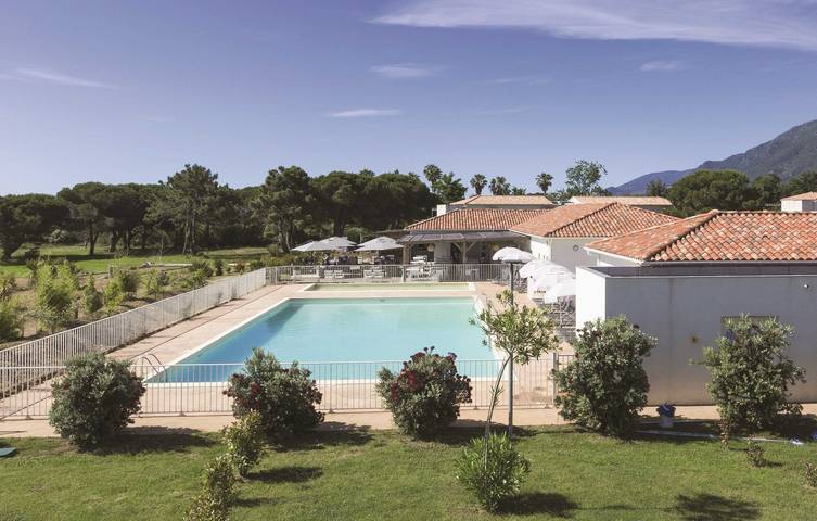 Entire studio, Residence Club Acqua Bella in Poggio-Mezzana, Corte region