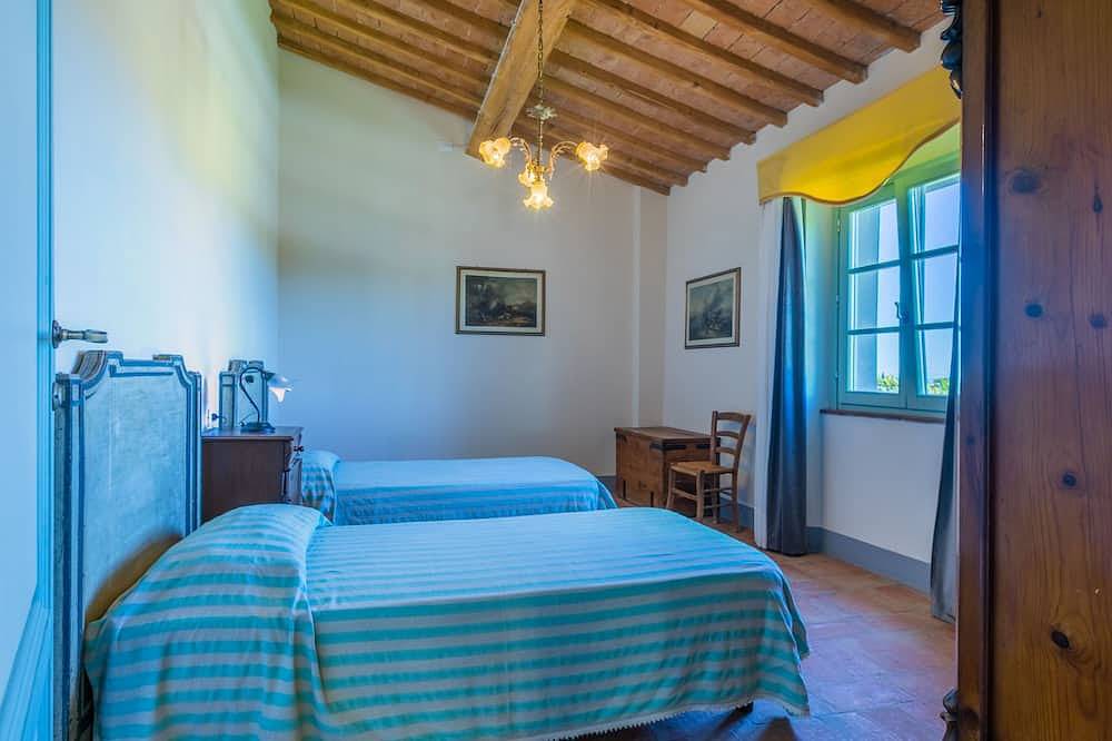 Hel lejlighed, Apartment Cotto in Castiglioncello, Etruscan Kyste