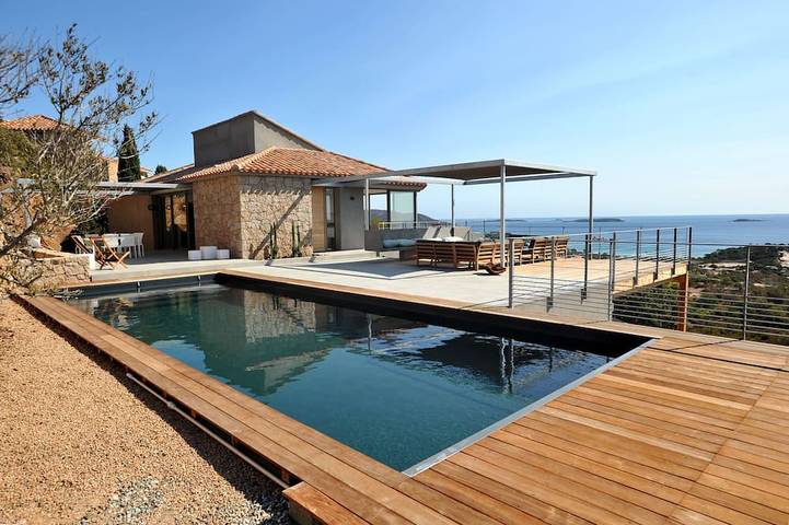 Ferienhaus für 8 Personen, mit Terrasse und Garten in Porto-Vecchio