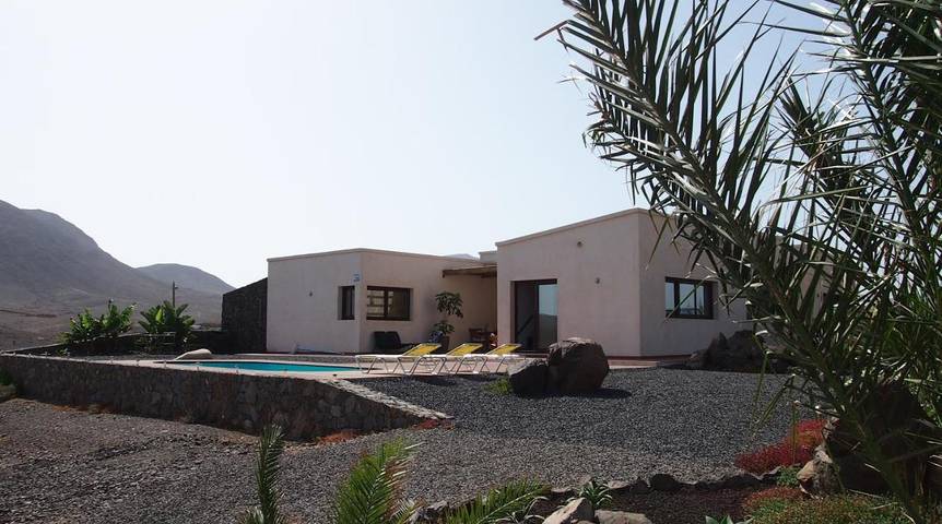 Casa rural para 8 personas, con Balcón y Terraza además de Jardín y Piscina en Tuineje - 4