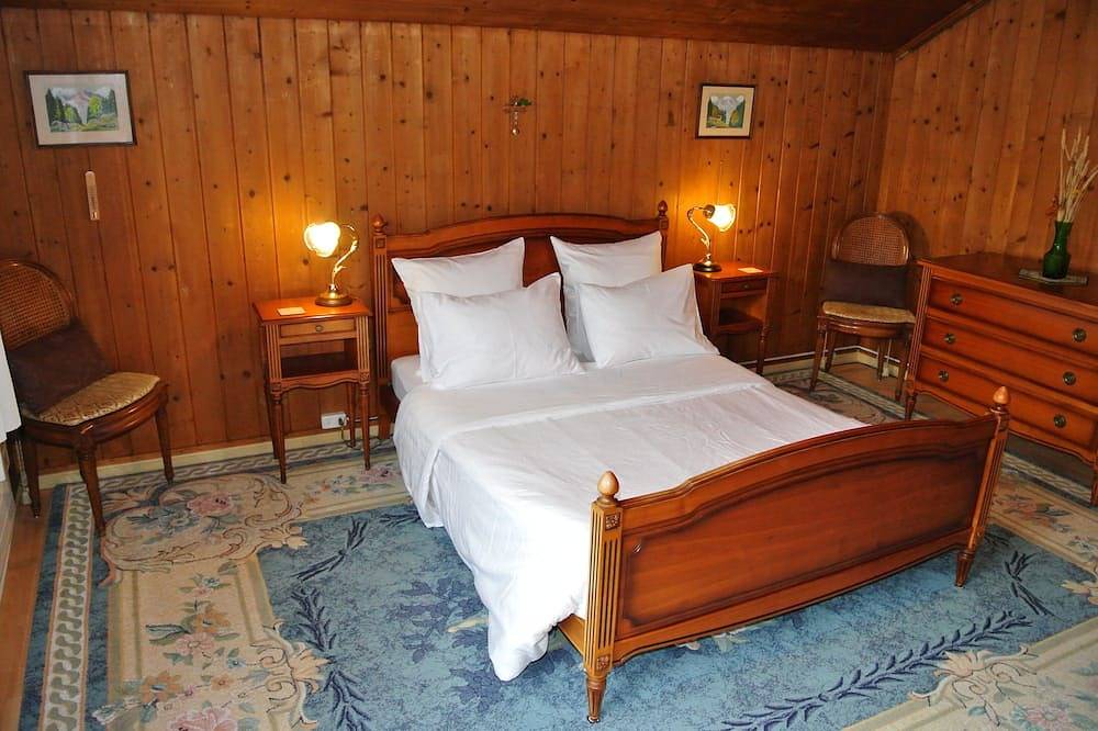 Ideal für den Sommerurlaub: Wunderschönes Chalet mit Sauna, See- und Bergblick in Brienz, Berner Oberland