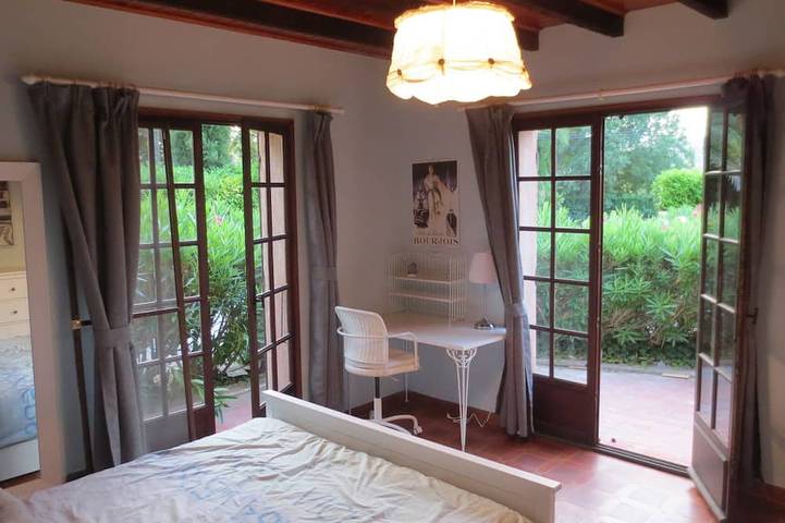 Villa im Provence-Stil mit privatem Pool und Tennisplatz in Montauroux, Mittelmeerküste (Frankreich)