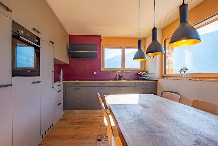 Ferienwohnung für 6 Personen, mit Balkon und Ausblick in Reckingen-Gluringen - 4