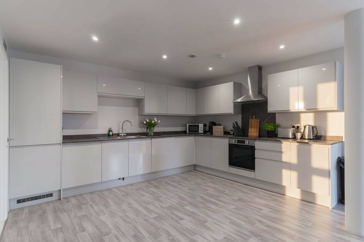 Ganze Wohnung, Bright & Modern 2-Bed Flat in Liverpool Centre + Parking in Liverpool, Merseyside