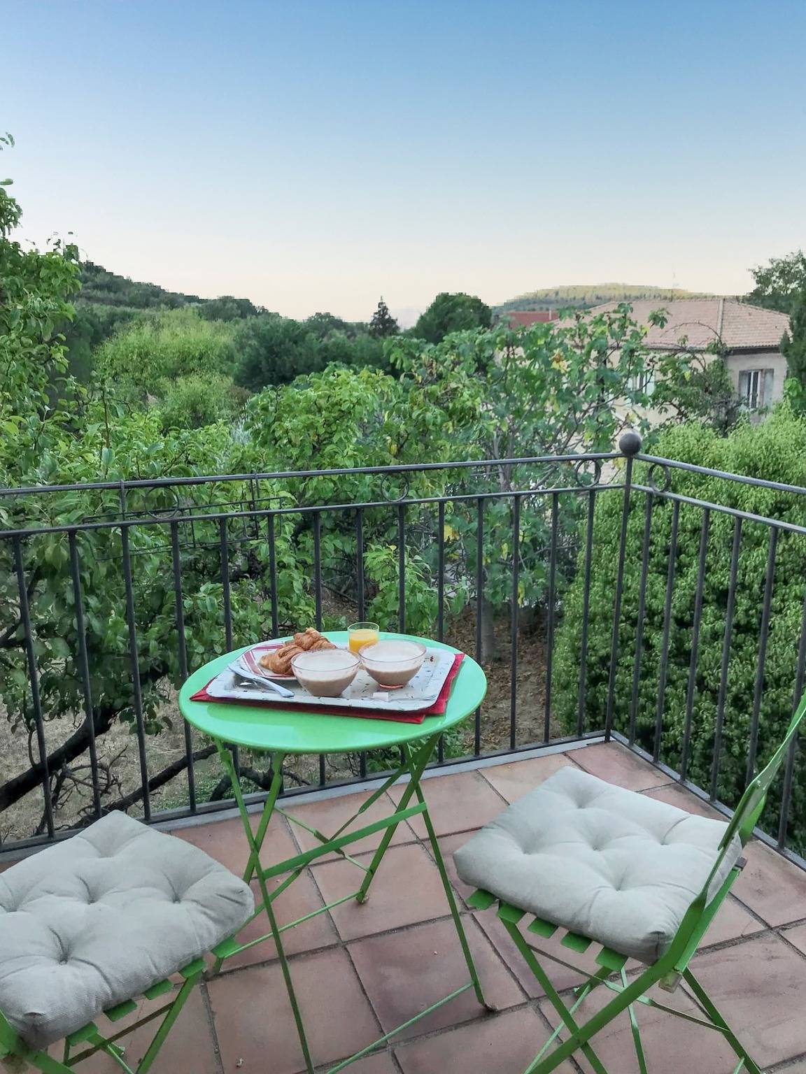 Maison chaleureuse à Saint-Privat, 80 m² avec cour. in Saint-Privat, Région de Lodève