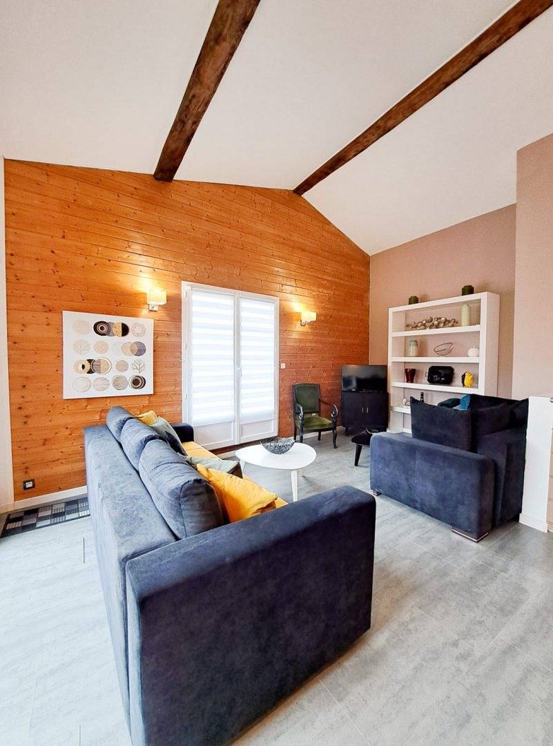 Les Cerisiers ~ maison familiale, 5 min du centre in Royan, Côte de Beauté