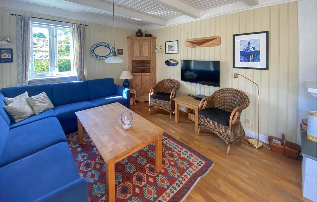 Four-Bedroom Holiday Home in Grimstad