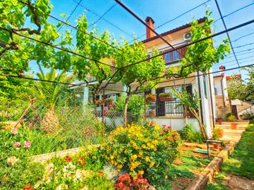 Ferienwohnung für 2 Personen, mit Terrasse in Banjole