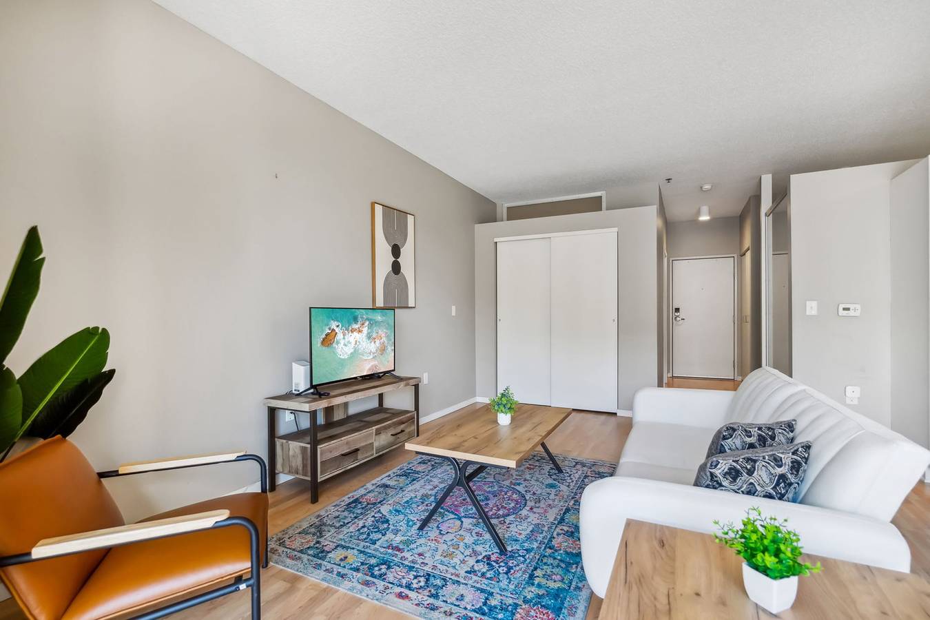 Ganze Wohnung, Cozysuites Mill District  pool  gym   04 in Minneapolis, Twin Cities