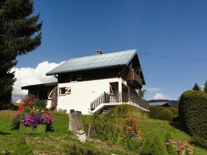 Chalet pour 10 personnes, avec jardin et balcon dans les Alpes francaises - 2
