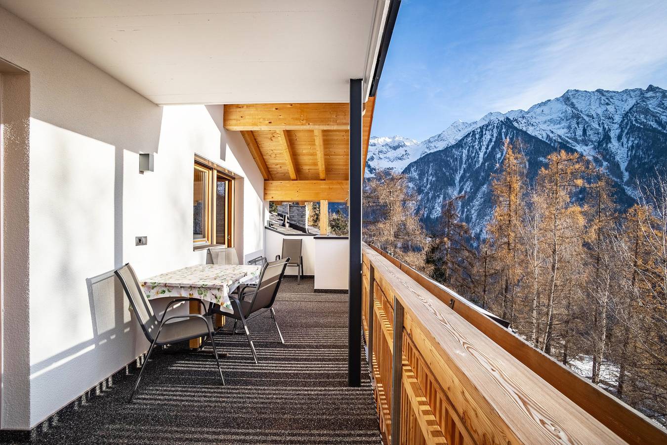 Ganze Wohnung, Ferienwohnung 'Hubertus - Wasserfallspitz' mit Bergblick, privater Terrasse und Wi-Fi in Ahornach, Sand in Taufers