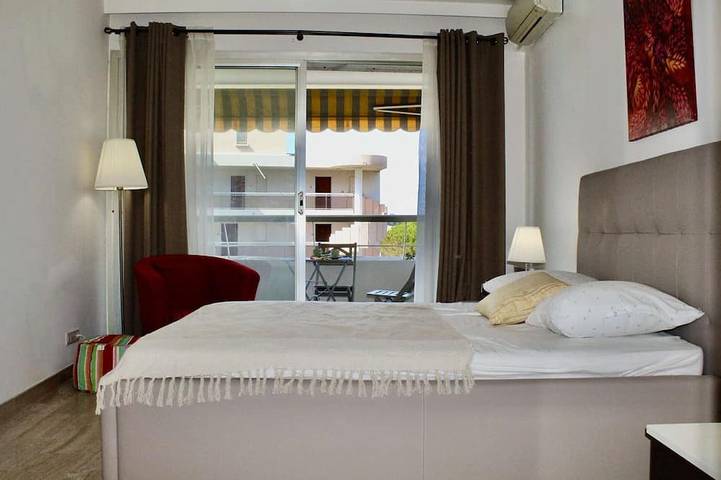 Gîte pour 4 personnes dans Plage de la Pierre au Tambour - 2