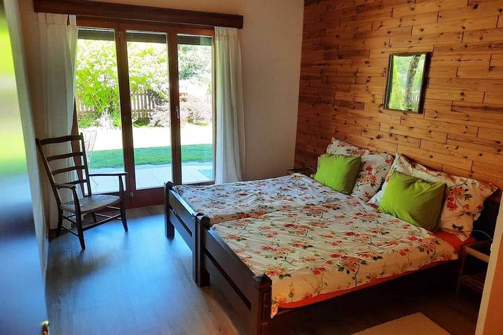 Bungalow für 6 Personen, mit Garten und Terrasse in der Schweiz - 2