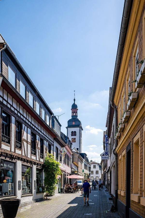 Budget Double Room in Bad Breisig, Osteifel