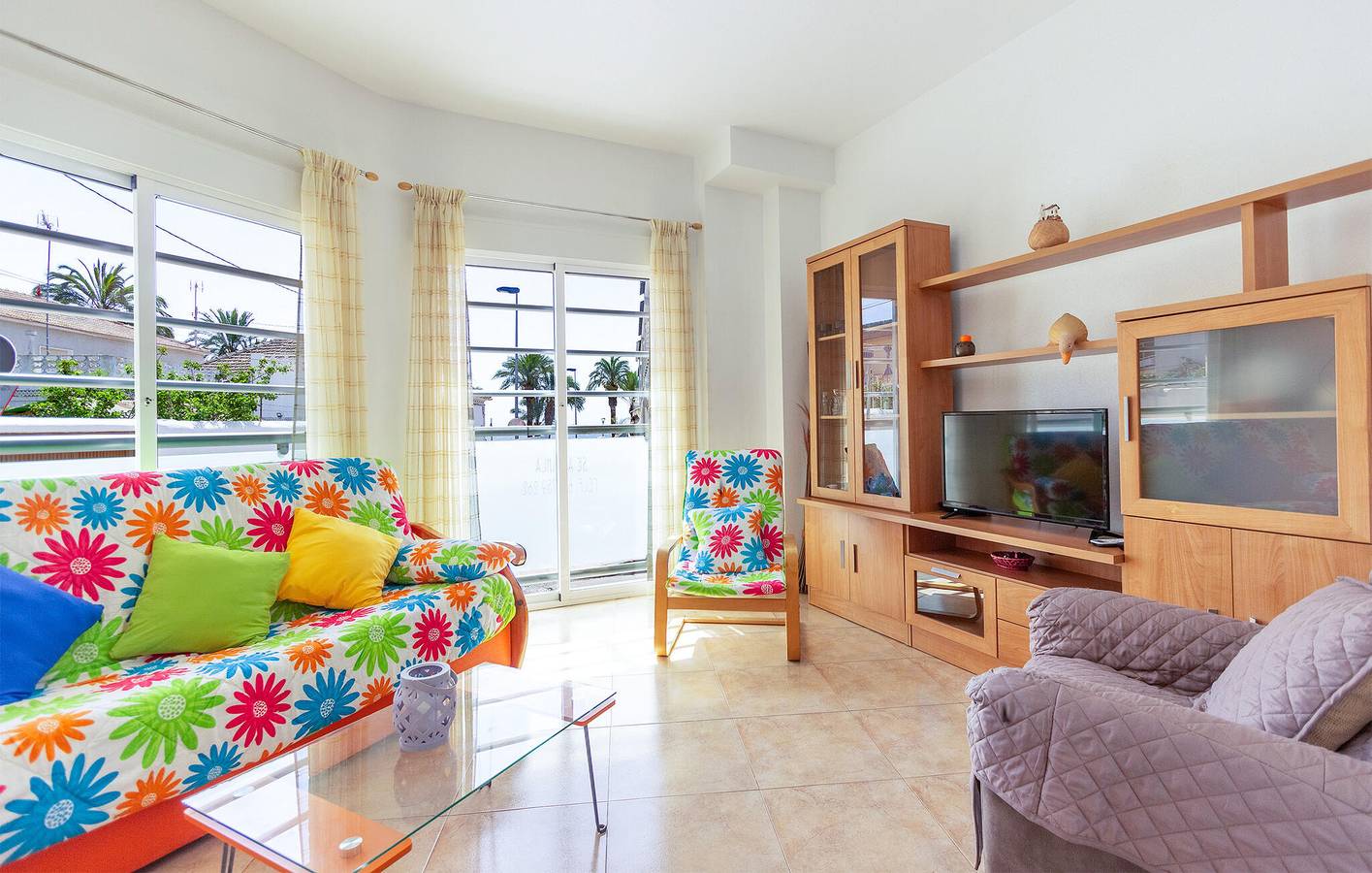 Entire holiday apartment, Sea View Ground Floor Apartment with AC & TV in San Javier, Costa Cálida