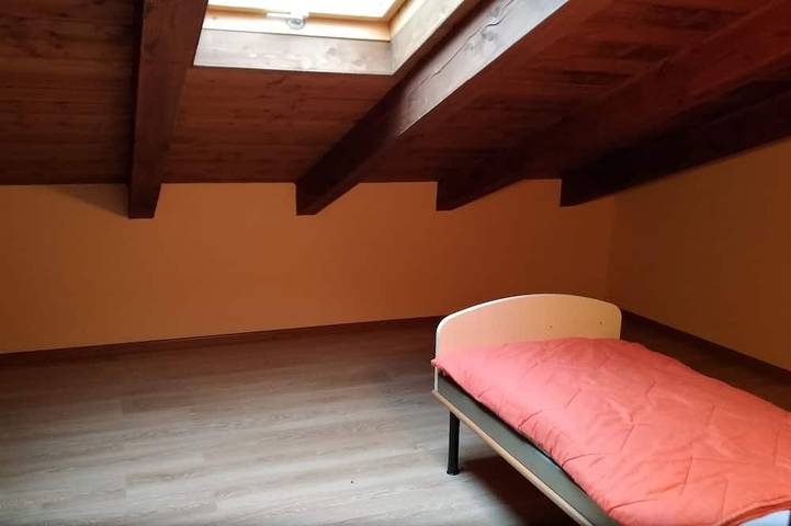 Gîte pour 6 personnes, avec jardin et balcon, animaux acceptés à Villar San Costanzo - 3