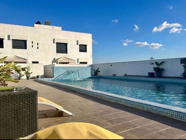 Appartement de vacances pour 3 personnes, avec piscine ainsi que balcon et vue à Casablanca