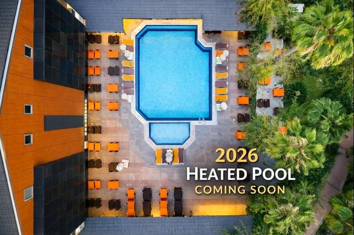 Hotel para 3 personas, con piscina y jardín - 1