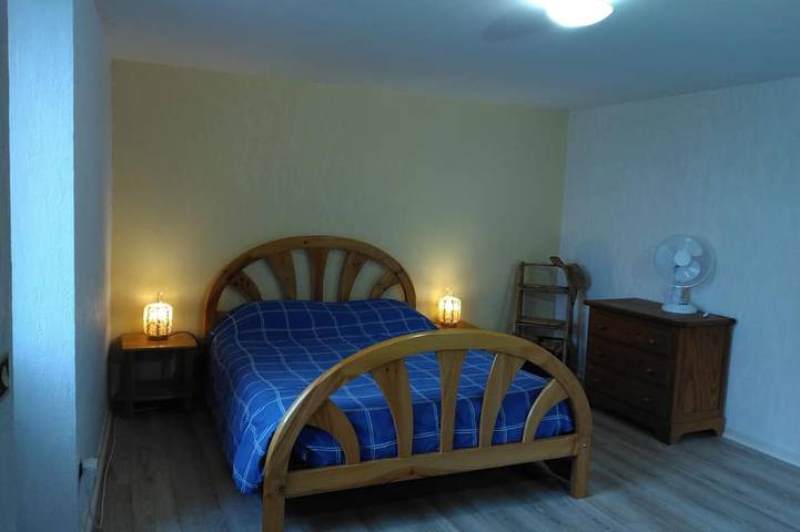 Location de vacances pour 5 personnes, avec jardin à Fleurac - 2