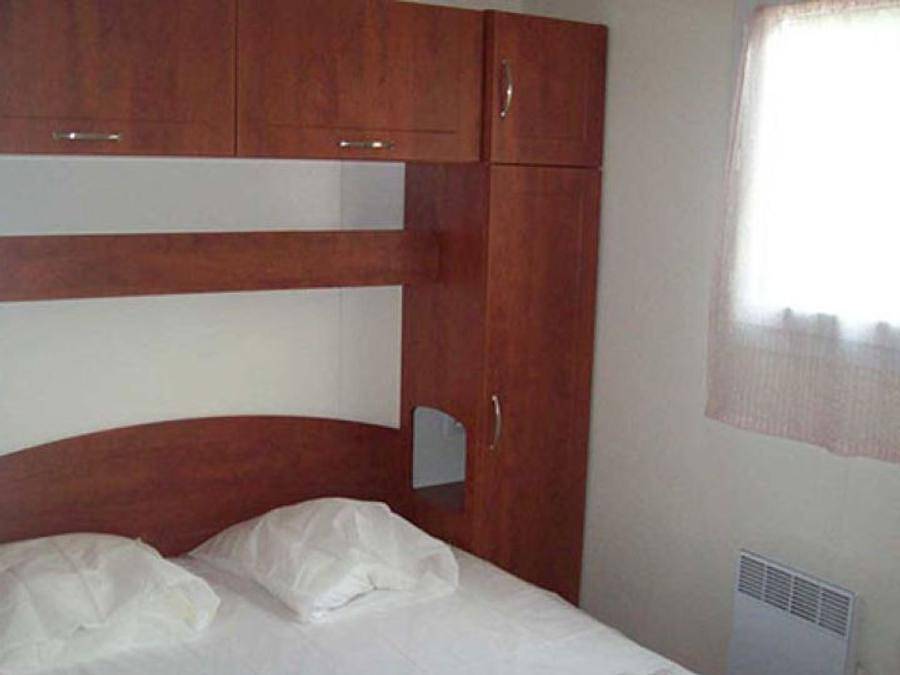 Camping Le Roc  - Mobilheim 2 personen - Mobilheim Essentiel Aubraie - 1 Schlafzimmer in Vairé, Loire-Tal