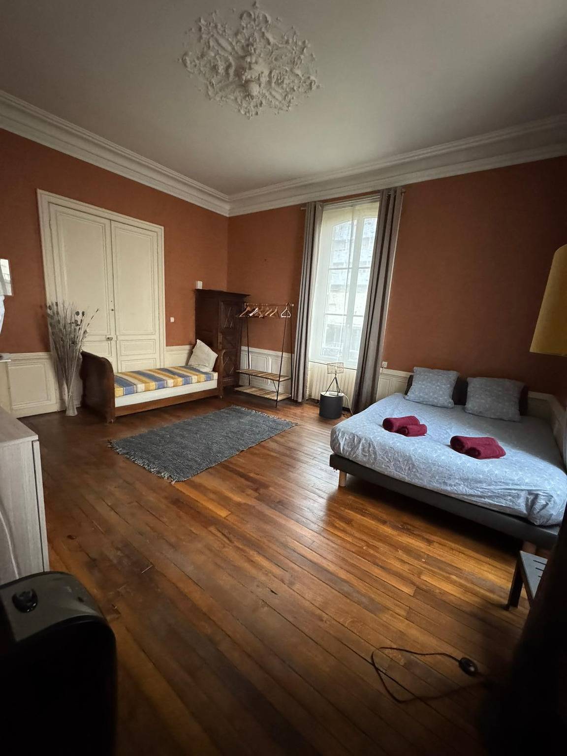 Apartamento entero, Villa Chadourne - Le Vasco in Brive-la-Gaillarde, Brive-la-Gaillarde region