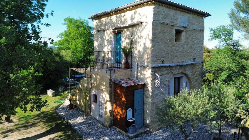 Location de vacances pour 4 personnes, avec Balcon et Terrasse ainsi que Jardin et Vue à Saint-Victor-de-Malcap