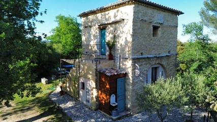 Gîte pour 4 personnes, avec jardin et vue à Saint-Victor-de-Malcap
