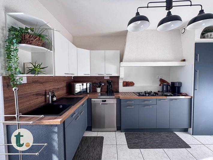 Location de vacances pour 12 personnes, avec jardin à Les Châtelliers-Châteaumur - 4