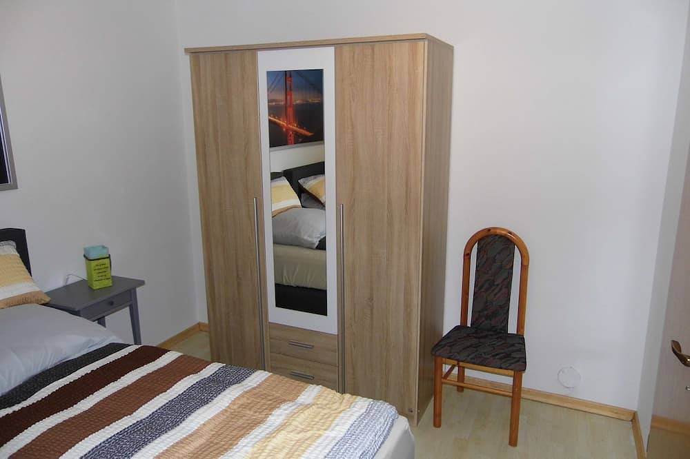 Ganze Wohnung, Ferienwohnung 60qm mit Küche und Terrasse in Hilchenbach, Kreis Siegen-Wittgenstein