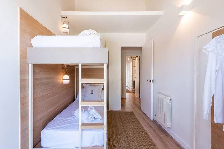 Apartamento entero, Petit Luxe Tobella Esquerra in Tarrasa, Interior de Barcelona