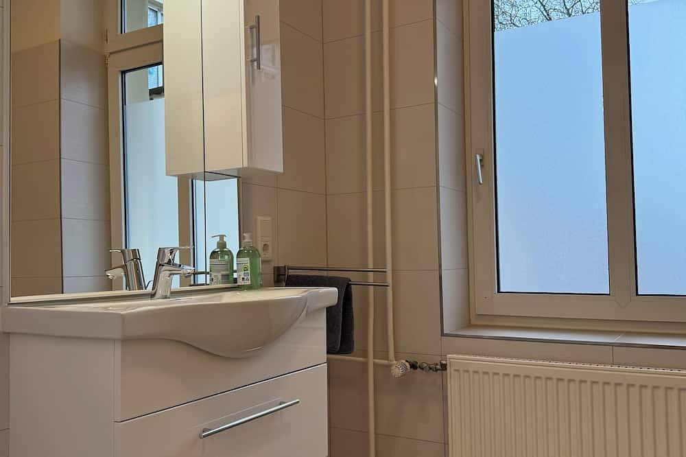 Ganze Wohnung, Studio mit Balkon in zentraler Lage in Bad Rothenfelde, Metropolregion Bremen-Oldenburg