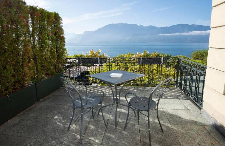 Hôtel pour 3 personnes, avec jacuzzi et sauna ainsi que jardin et piscine, adapté aux familles à Vevey - 3