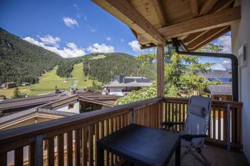 Ferienwohnung für 6 Personen, mit Sauna und Garten sowie Whirlpool, mit Haustier in Alta Badia